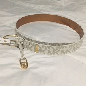 Michael Kors belt